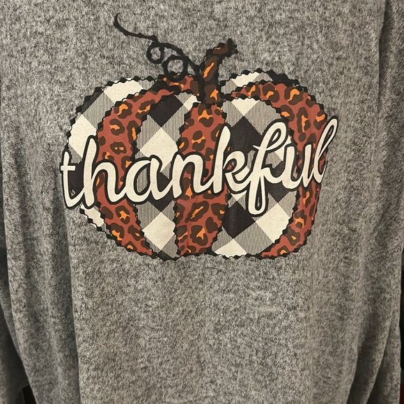 Magical Season Gray Leopard Pumpkin Thankful Shirt - 3X NWT - Picture 2 of 7
